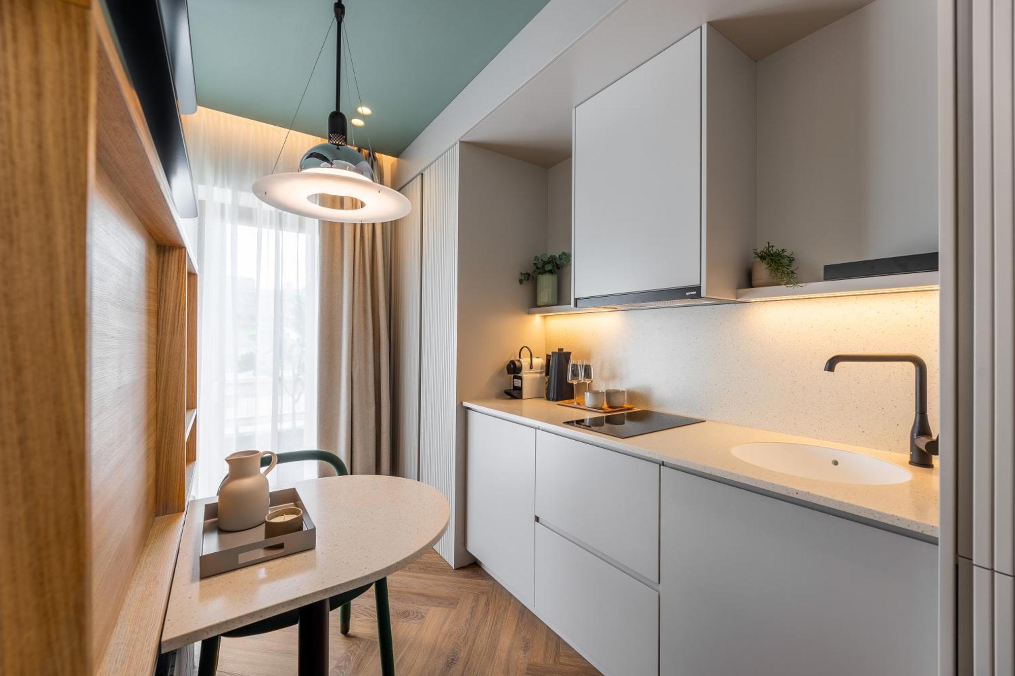 Catalog Boutique Rooms Братислава Экстерьер фото