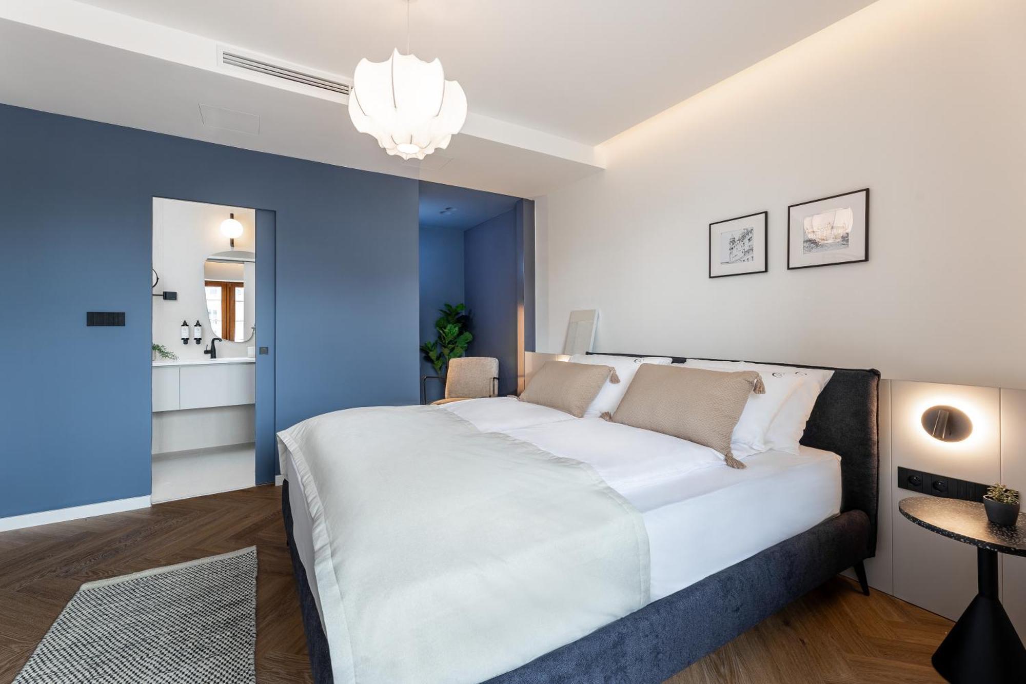 Catalog Boutique Rooms Братислава Экстерьер фото