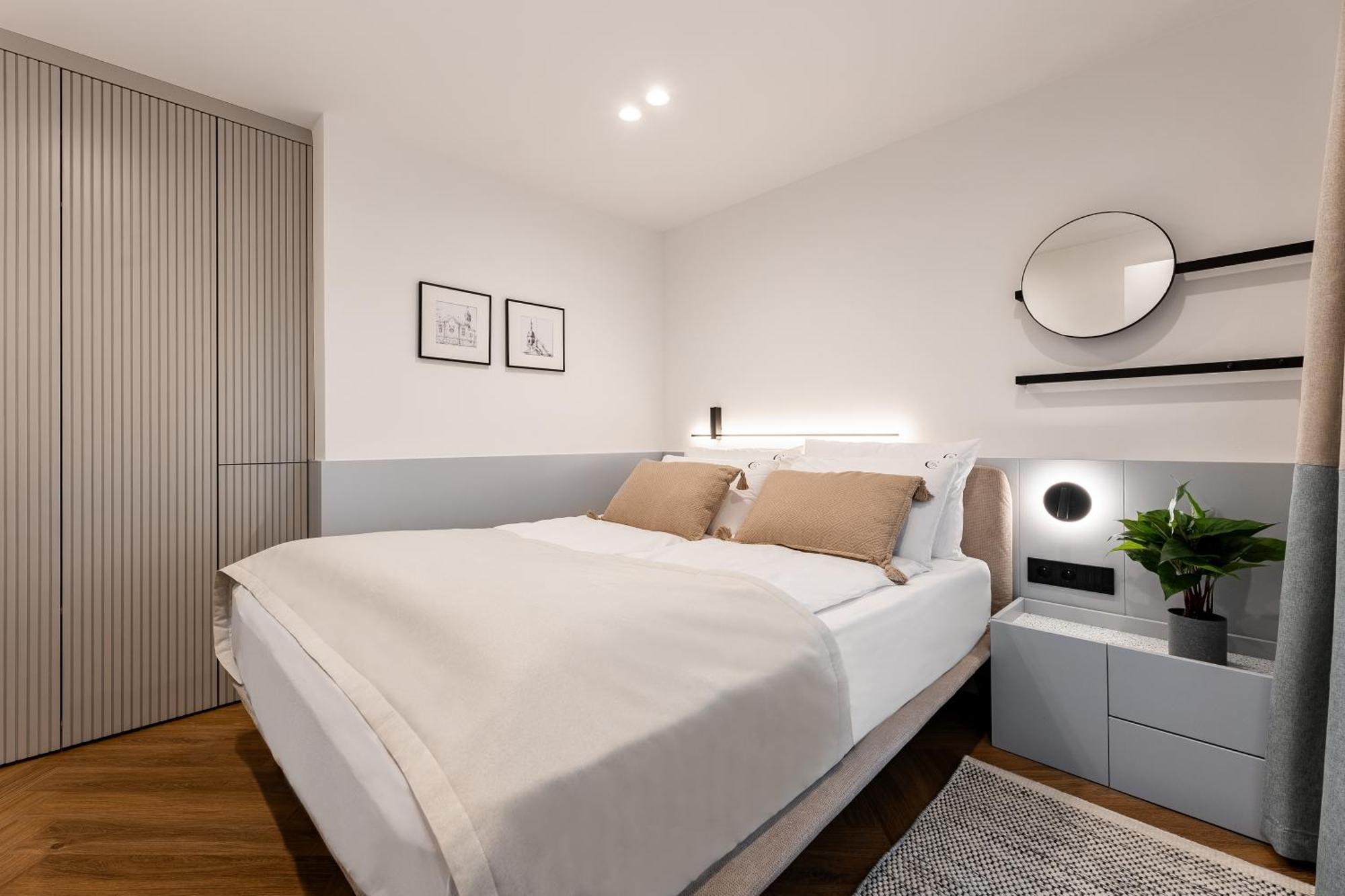Catalog Boutique Rooms Братислава Экстерьер фото